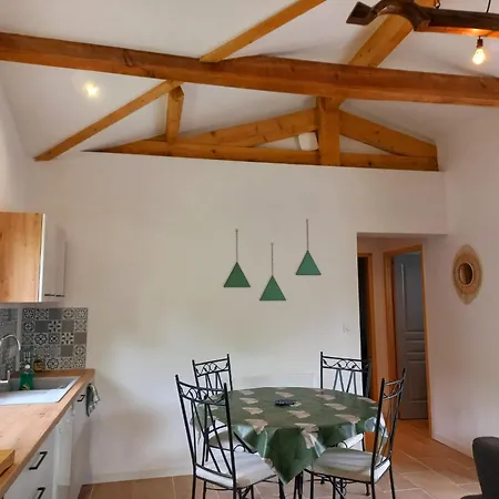 La Petite Maison Des Ecureuils * Mios